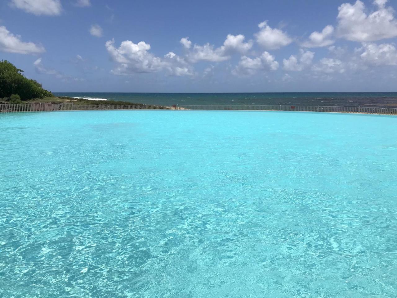 Ti.Maanga Vue Mer Pieds Dans L'Eau Сен Франсоа Екстериор снимка